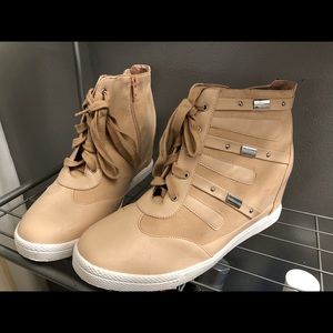 Torrid size 12w shoes